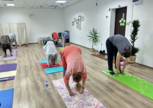 Воскресный практикум по йоге